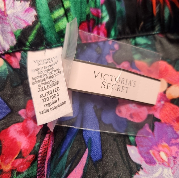 Nwt Victoria's Secret Miami Tropic Pajama Set Size Top XXL Bottom XL - Picture 9 of 10
